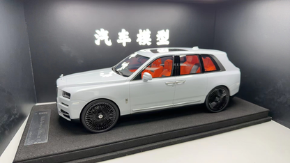 GL 1/18 Rolls-Royce Cullinan Simulation Model Car