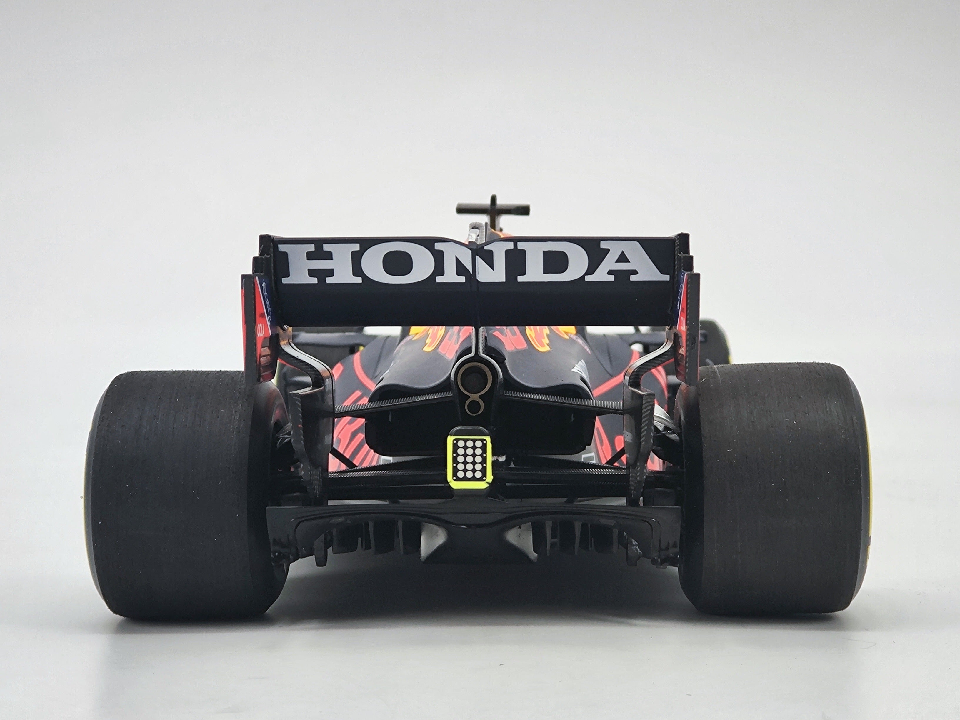 MINICHAMPS 1/18 Honda rb16b Red Bull F1 car model – Cigar