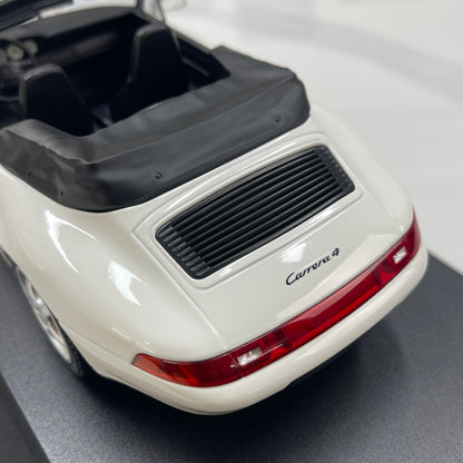 MINICHAMPS 1/18 Porsche 911 (993) Cabriolet White 155061131