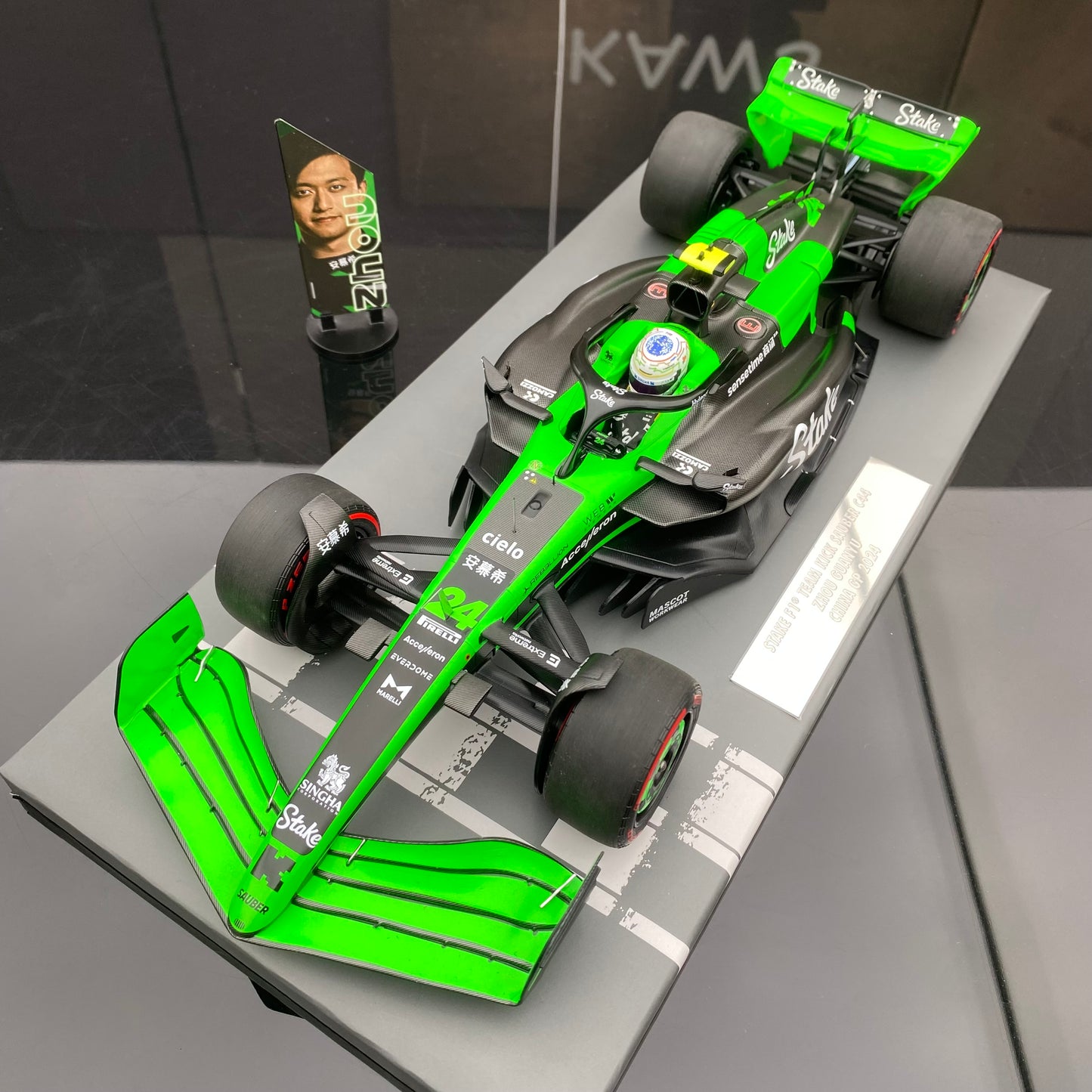 minichamps 1/18 STAKE F1 TEAM KICKSAUBER C44 Zhou Guanyu CHINAGP2024 Price 1368 147240524