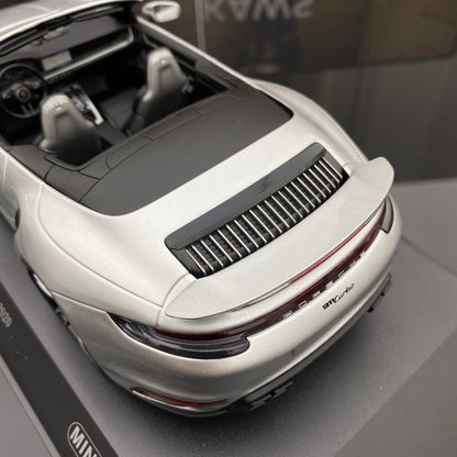 minichamps 1/18 Porsche 911 Turbo Convertible Alloy Closed Car Model