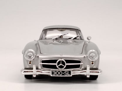 MINICHAMPS 1/18 Mercedes Benz 300SL alloy car model