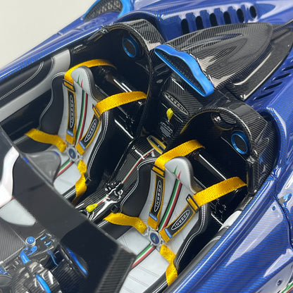 HH Model 1/18 Pagani Huayra Air Force Edition (HH664)