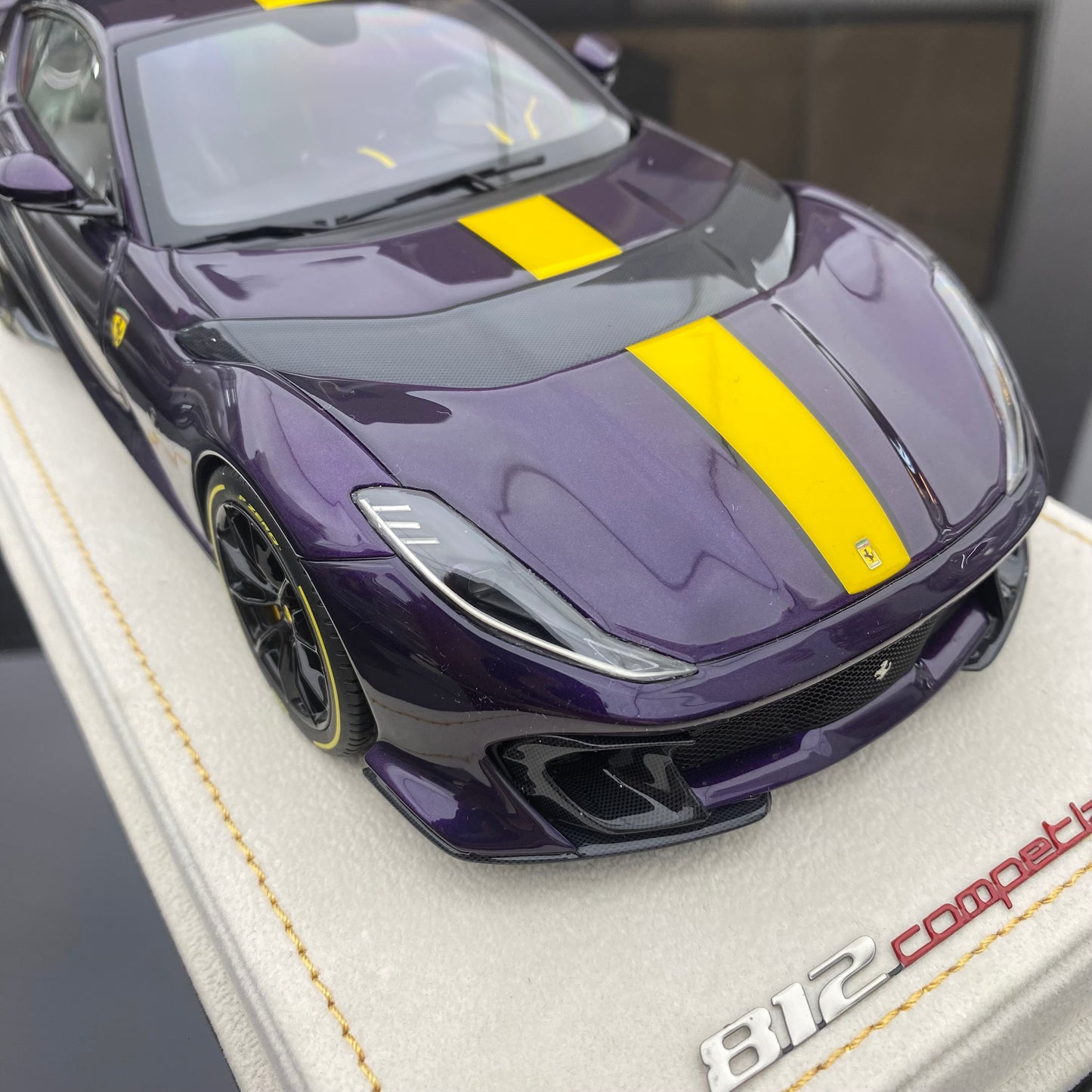 MR 1/18 Ferrari 812 Competizione Hong Kong Purple Limited Edition Car Model