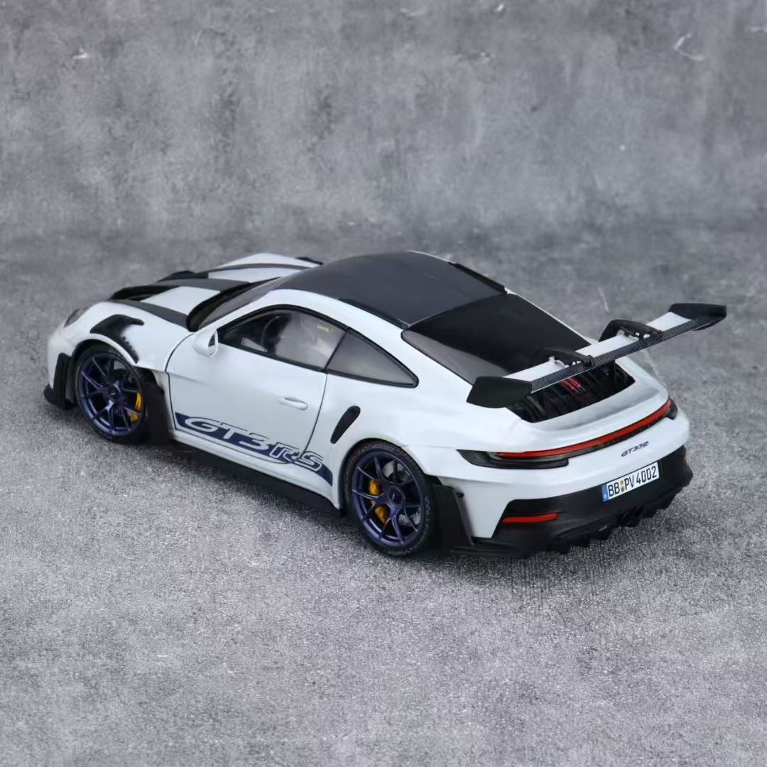 MINICHAMPS 1/18 Porsche 911 GT3 RS Alloy Car Model