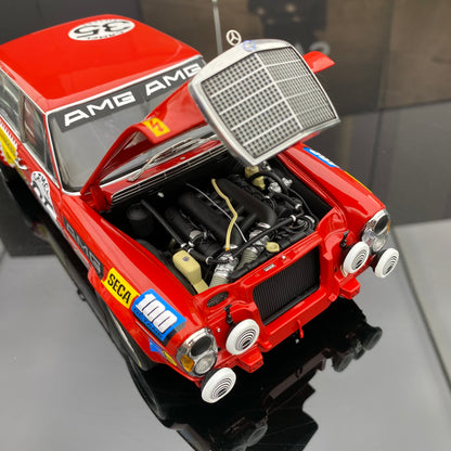 Minichamps 1/18 Benz 300SEL 6.8AMG Red Pig - Modelo de coche de resina, regalo de colección