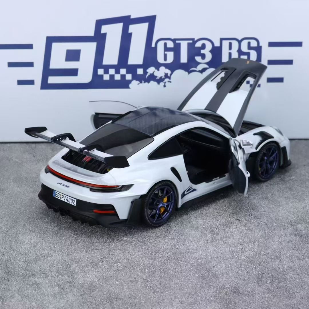 MINICHAMPS 1/18 Porsche 911 GT3 RS Alloy Car Model
