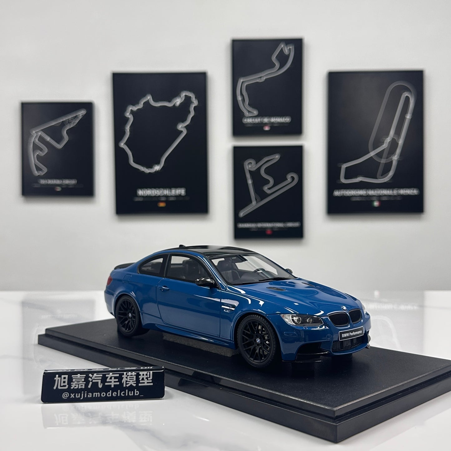 GT Spirit 1/18 BMW M3 E92 Blue GT941