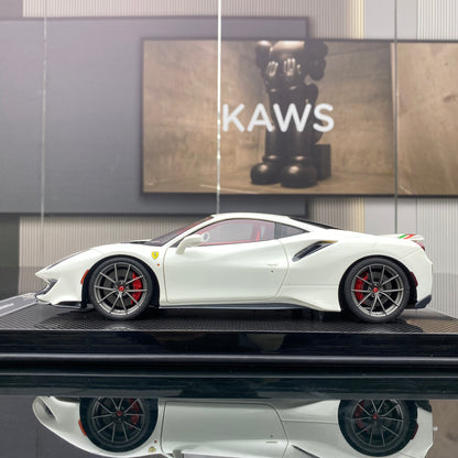 DM 1/18 Ferrari 488 pista resin fully opened fluorescent limited edition car model ornaments