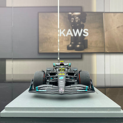 SPARK 1/18 Mercedes-Benz AMG F1 Team W14 2023 Spanish Runner-up Hamilton Black and Green Painting 18S906