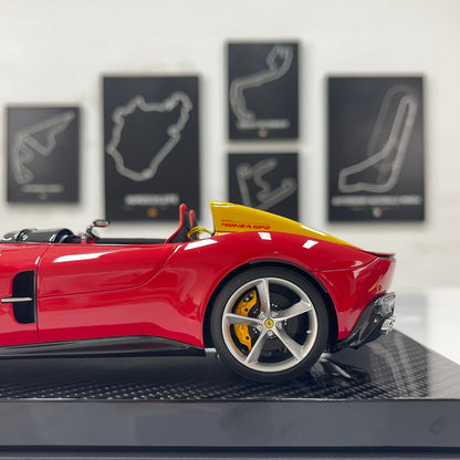 CE 1/18 Ferrari Monza SP2 – Prancing Horse Red – CE012