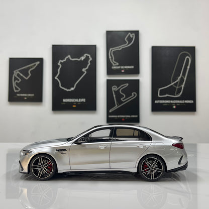 NZG 1/18 Mercedes-AMG C63 S E Performance – Tech Silver (111200055)