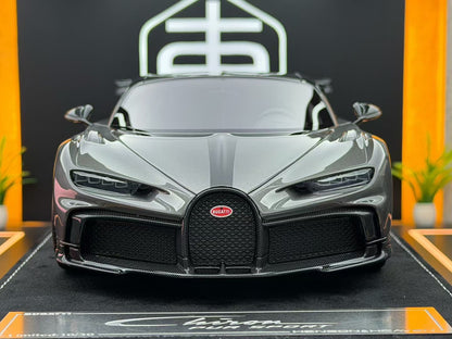 HH 1:18 Bugatti Chiron pur Sport 10/30 DDJ025