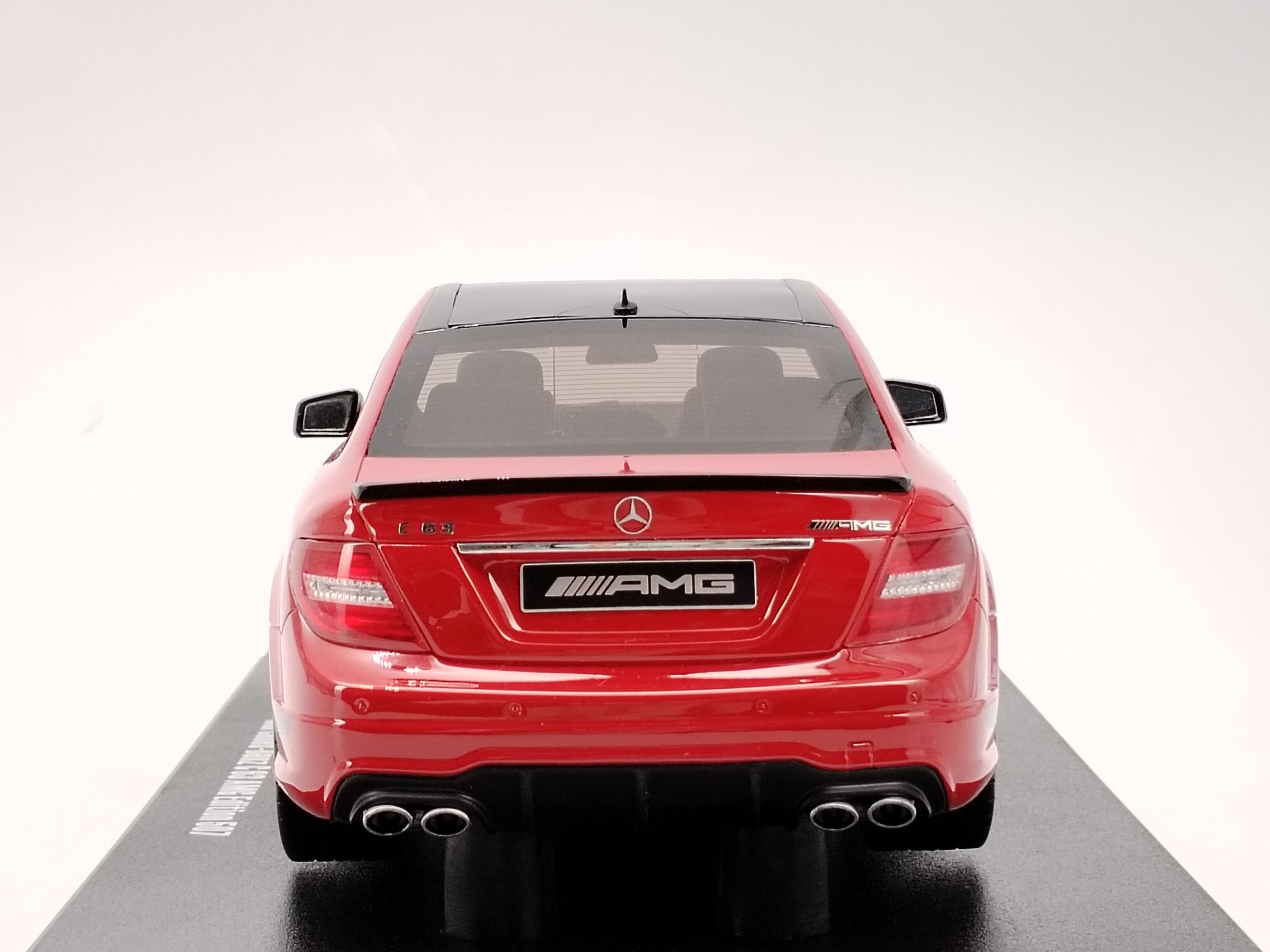 GT Spirit Mercedes-Benz C63 AMG GT462 - Modellino Auto 1:18 Resina Tuning