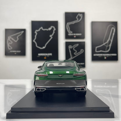 Topspeed 1/18 Bentley Batur Scarab Green TS0672
