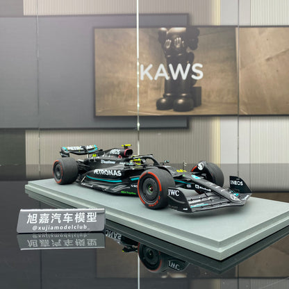 SPARK 1/18 Mercedes-Benz AMG F1 Team W14 2023 British Grand Prix Hamilton Black and Green Paint 18S901