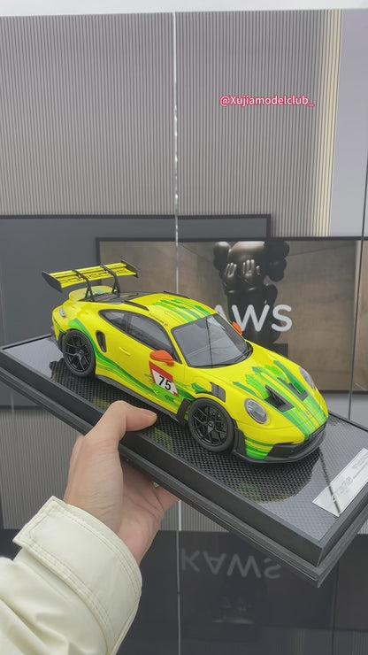 TP 1/18 Porsche 992 GT3 RS (Weissach Package) Glorora painting simulation car model