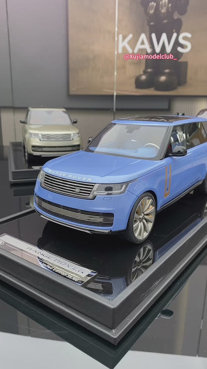 MOTORHELIX 1/18 Land Rover Range Rover Honor Creation Extended Edition Car Model Birthday Gift Ornament Gift