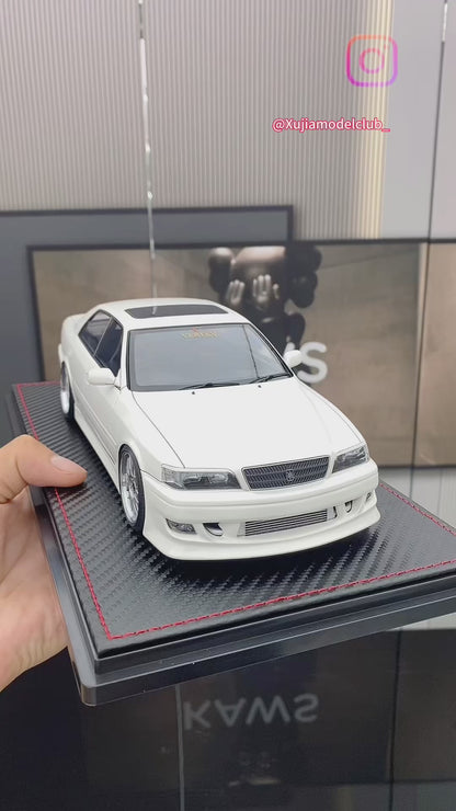 Ignition Model 1/18 Isuzu JZX100 Chaser + Engine Pearl White Limited Edition Car Model Ornament