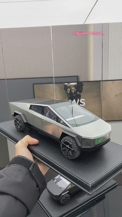 TOP Marques 1:18 Tesla Cybertruck resin car model