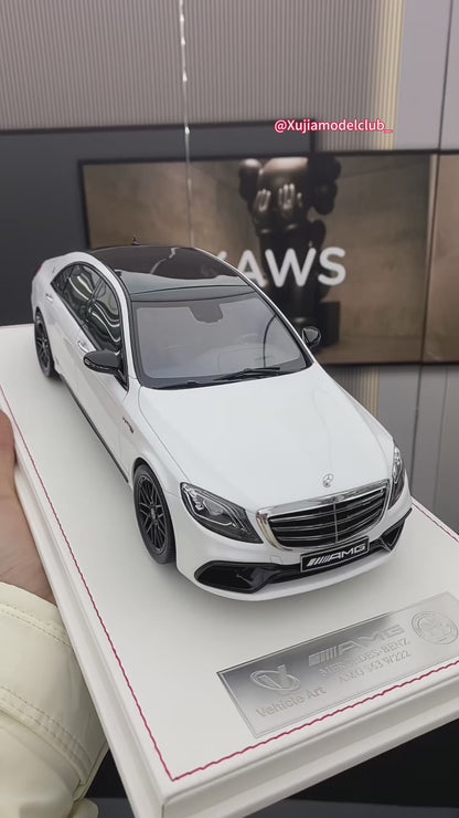 VEHICLE Art 1/18 Mercedes-Benz AMG S63 white car model ornament