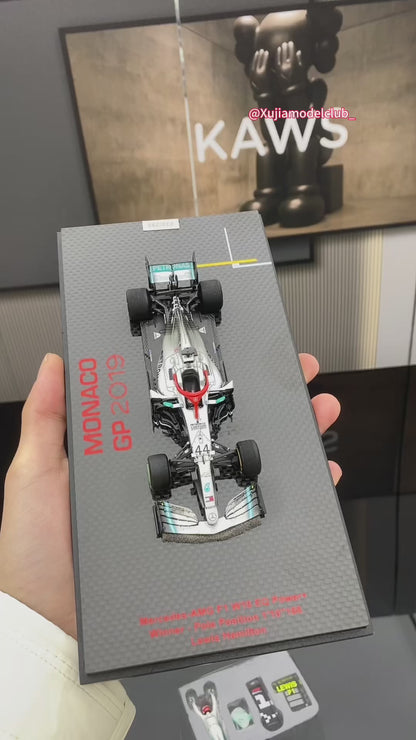 SPARK 1/43 Mercedes-Benz AMG F1 Team W10 2019 Monaco Grand Prix Victory No. 44 Hamilton Silver Green Painting Car Model